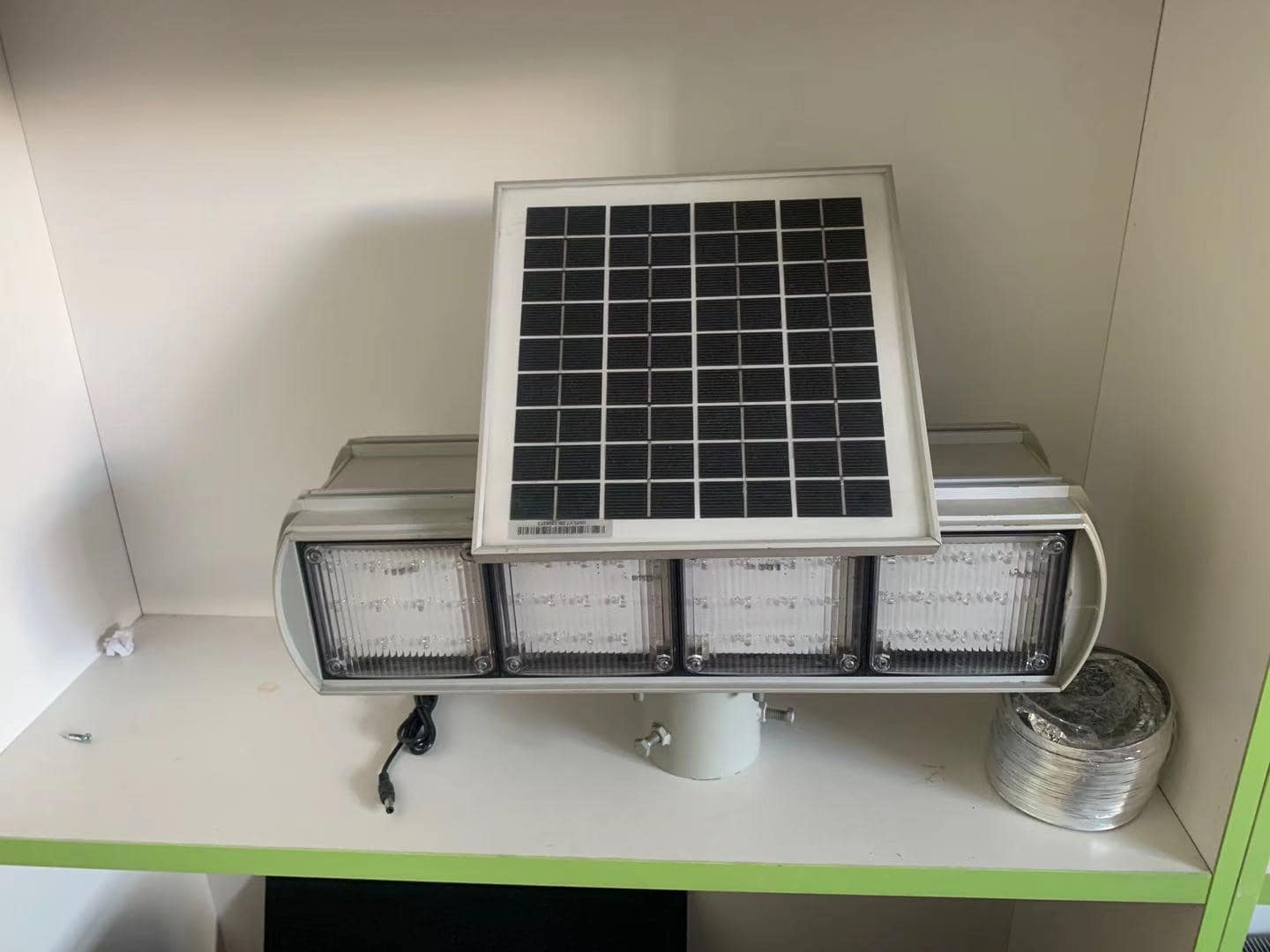 廠家生產(chǎn)的EVA太陽(yáng)能光伏膜要滿足什么要求？